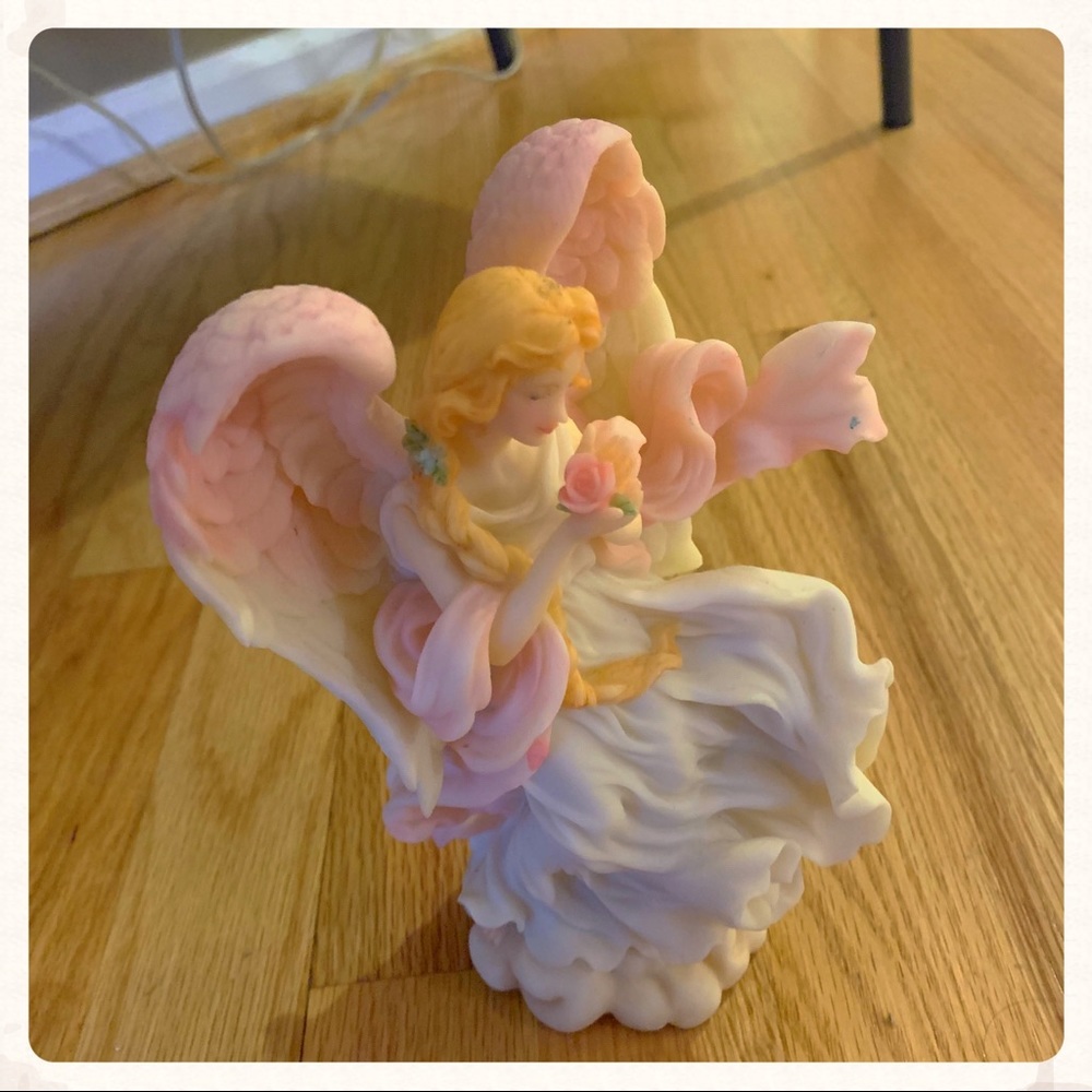 ANGEL WITH ROSE - Picture 2 of 5